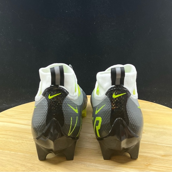 Nike Vapor Edge Pro 360 Football Cleats DQ3670-071 Mens Sizes Grey Volt - Picture 5 of 9